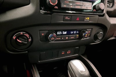 2024 Nissan Frontier PRO-4X 4x4-Apple CarPlay/Android Auto-Rear Camera