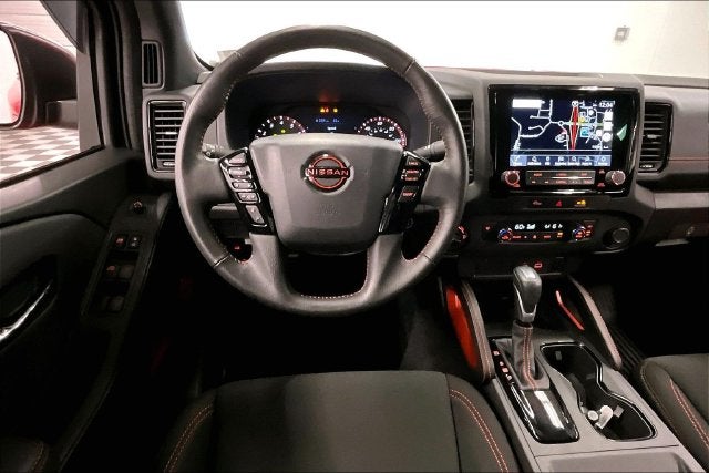 2024 Nissan Frontier PRO-4X 4x4-Apple CarPlay/Android Auto-Rear Camera