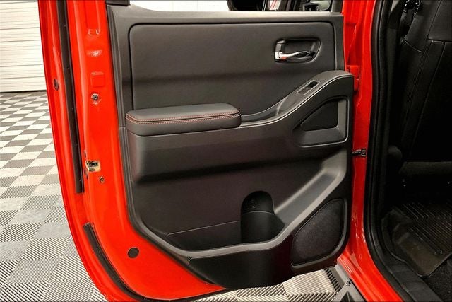 2025 Nissan Frontier PRO-4X 4x4-Sunroof-Adaptive Cruise-Htd Seats