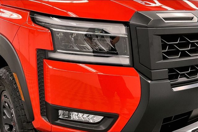 2025 Nissan Frontier PRO-4X 4WD