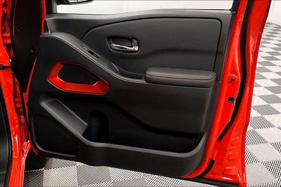 2025 Nissan Frontier PRO-4X 4WD