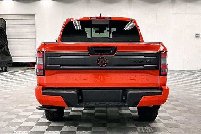 2025 Nissan Frontier PRO-4X 4WD