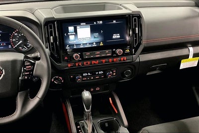 2025 Nissan Frontier PRO-4X 4WD
