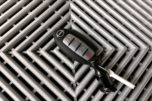 2026 Nissan Frontier SV 4WD - Dark Armor and Convenience Packages