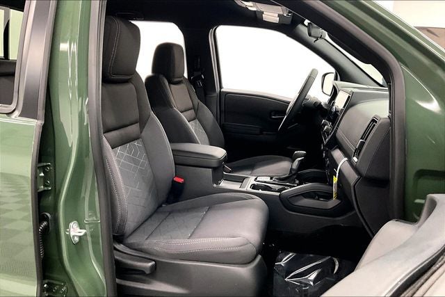 2026 Nissan Frontier SV 4WD - Dark Armor and Convenience Packages