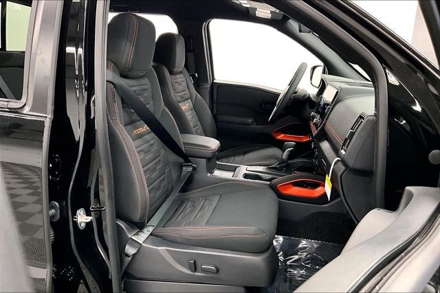 2026 Nissan Frontier PRO-4X 4WD - Tow Package