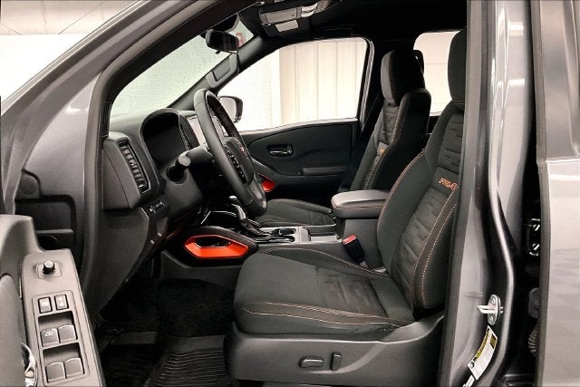 2024 Nissan Frontier PRO-4X 4x4-Adaptive Cruise-Blind Spot Detection
