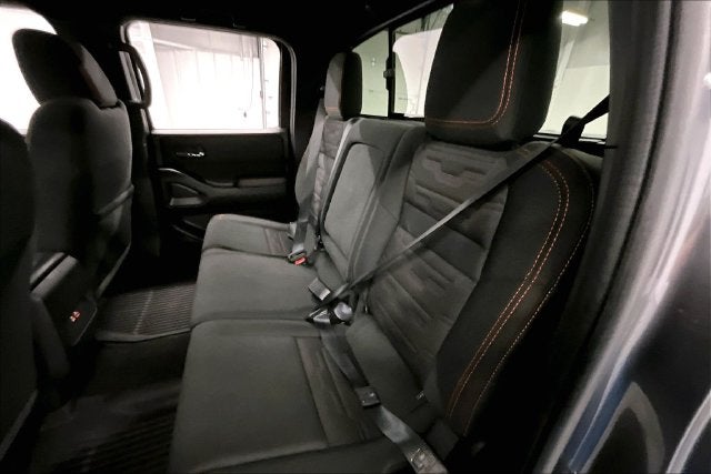 2024 Nissan Frontier PRO-4X 4x4-Adaptive Cruise-Blind Spot Detection