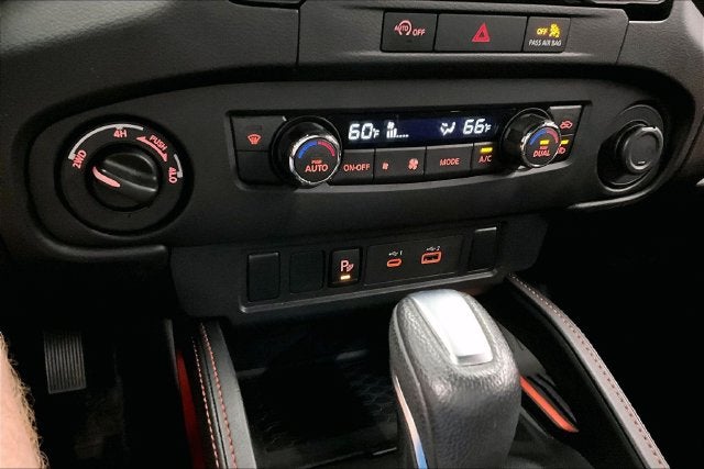 2024 Nissan Frontier PRO-4X 4x4-Adaptive Cruise-Blind Spot Detection