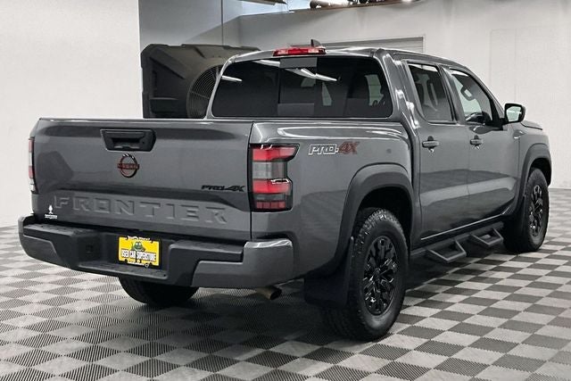 2024 Nissan Frontier PRO-4X 4x4-Apple CarPlay/Android Auto - Rear Camera
