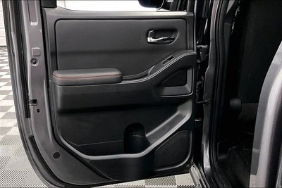 2024 Nissan Frontier PRO-4X 4x4-Apple CarPlay/Android Auto - Rear Camera