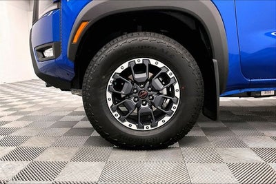 2026 Nissan Frontier PRO-4X 4WD - Premium, Convenience, Black Accent Pkgs
