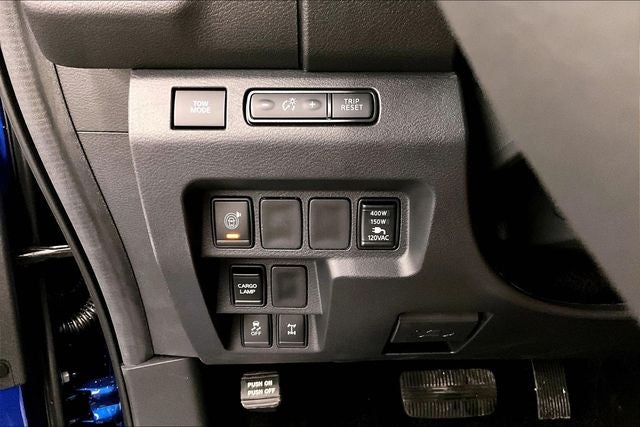 2026 Nissan Frontier PRO-4X 4WD - Premium, Convenience, Black Accent Pkgs