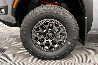 2026 Nissan Frontier PRO-4X w/R Package 4WD - Convenience and Tow Pkgs