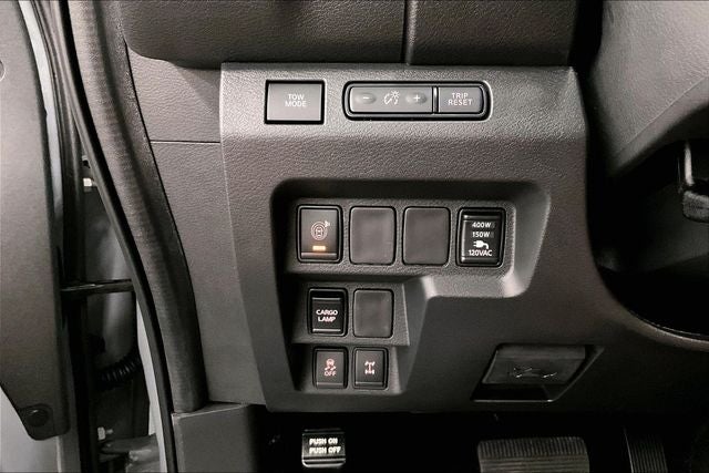 2026 Nissan Frontier PRO-4X w/R Package 4WD - Convenience and Tow Pkgs