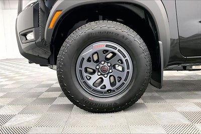 2026 Nissan Frontier PRO-4X 4WD - Convenience and Tow Packages