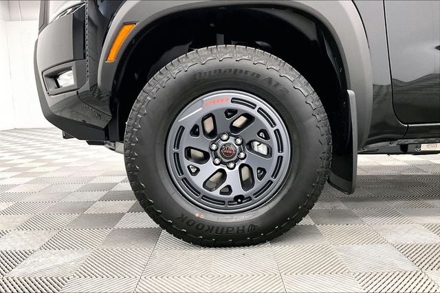 2026 Nissan Frontier PRO-4X 4WD - Convenience and Tow Packages