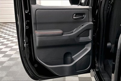 2026 Nissan Frontier PRO-4X 4WD - Convenience and Tow Packages