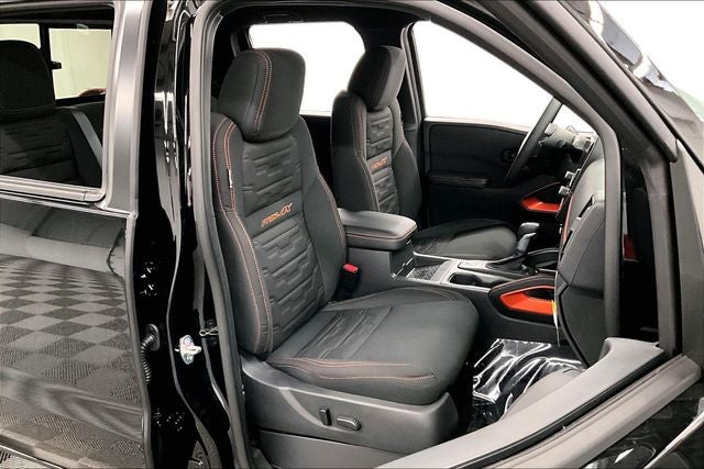 2026 Nissan Frontier PRO-4X 4WD - Convenience and Tow Packages