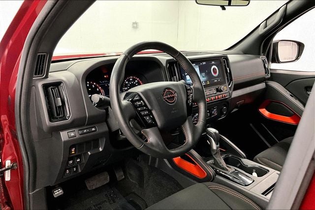 2025 Nissan Frontier PRO-4X 4x4 - Adaptive Cruise - Blind Spot Detection