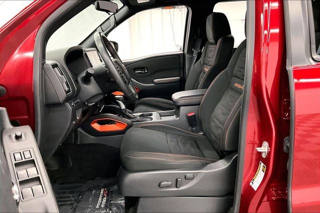 2025 Nissan Frontier PRO-4X 4x4 - Adaptive Cruise - Blind Spot Detection