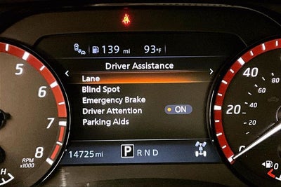 2025 Nissan Frontier PRO-4X 4x4 - Adaptive Cruise - Blind Spot Detection