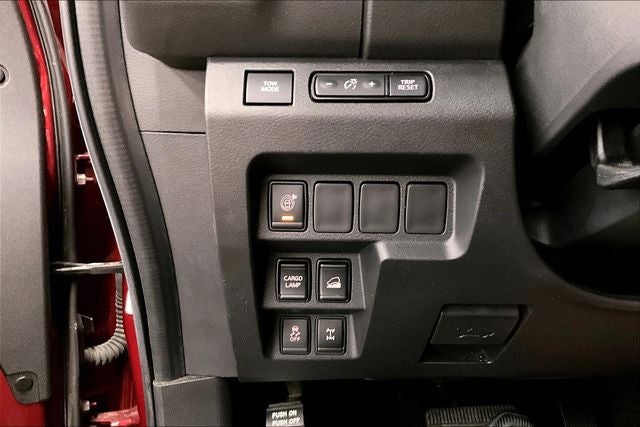 2025 Nissan Frontier PRO-4X 4x4 - Adaptive Cruise - Blind Spot Detection