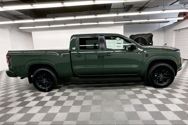 2026 Nissan Frontier SV 4WD LWB - Dark Armor, Convenience, Tow Pkgs