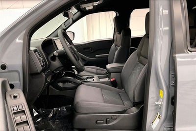 2026 Nissan Frontier SV 4WD - Dark Armor, Convenience, Tow Pkgs