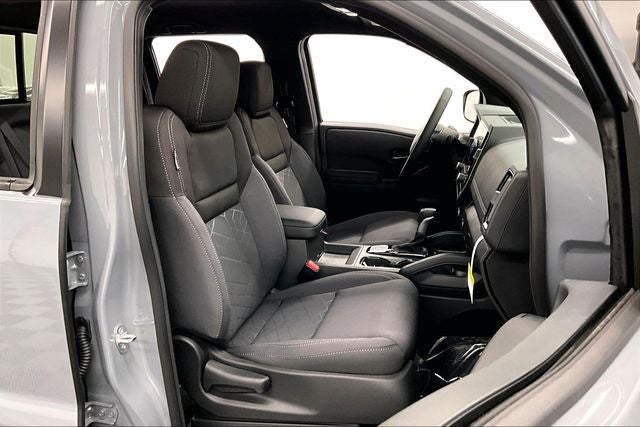 2026 Nissan Frontier SV 4WD - Dark Armor, Convenience, Tow Pkgs