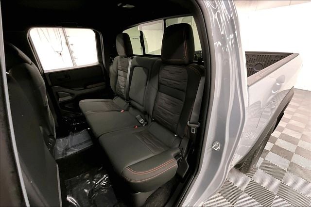 2026 Nissan Frontier PRO-4X 4WD - Convenience and Tow Packages