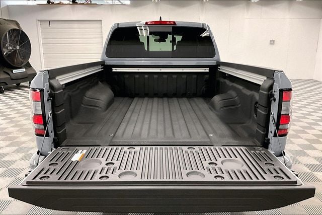 2026 Nissan Frontier PRO-4X 4WD - Convenience and Tow Packages