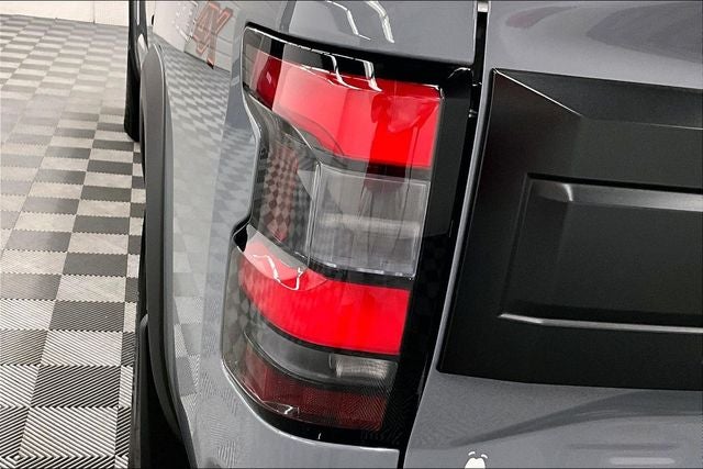 2026 Nissan Frontier PRO-4X 4WD - Convenience and Tow Packages