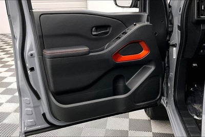 2026 Nissan Frontier PRO-4X 4WD - Convenience and Tow Packages