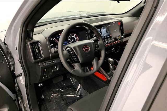 2026 Nissan Frontier PRO-4X 4WD - Convenience and Tow Packages