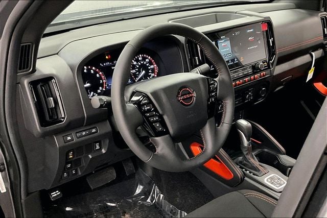 2026 Nissan Frontier PRO-4X 4WD - Convenience Package