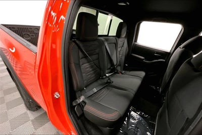 2026 Nissan Frontier PRO-4X 4WD - Convenience and Tow Packages