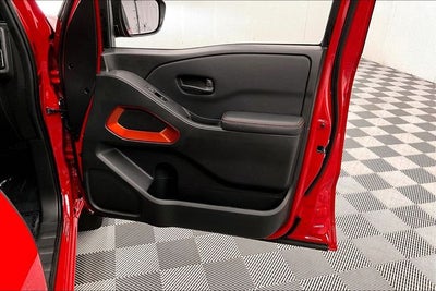 2026 Nissan Frontier PRO-4X 4WD - Convenience and Tow Packages