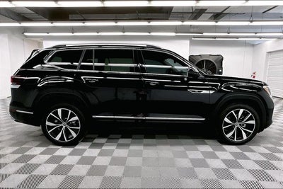 2025 Volkswagen Atlas 2.0T SEL Premium R-Line