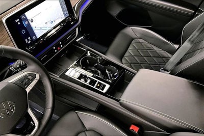 2025 Volkswagen Atlas 2.0T SEL Premium R-Line