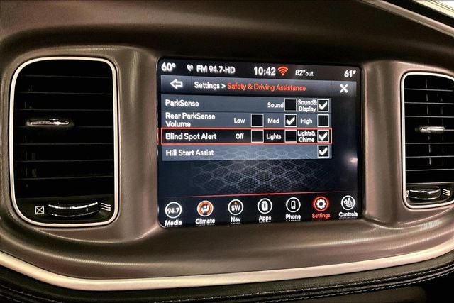 2022 Dodge Charger SXT AWD - Sunroof - Htd/Cooled Leather - 20'' Wheels