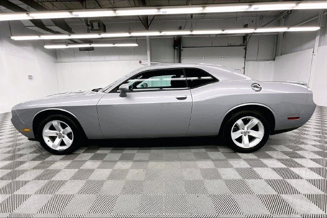 2013 Dodge Challenger R/T Hemi - Bluetooth - 18'' Wheels