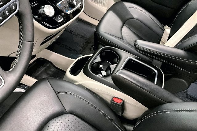 2024 Chrysler Pacifica Touring L Adaptive Cruise-Htd Seats-Remote Start