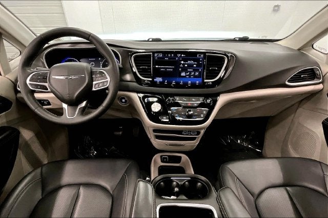 2024 Chrysler Pacifica Touring L Adaptive Cruise-Htd Seats-Remote Start