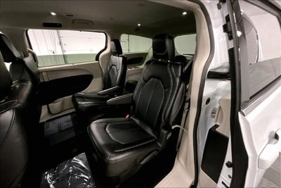 2024 Chrysler Pacifica Touring L Adaptive Cruise-Htd Seats-Remote Start