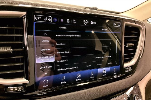 2024 Chrysler Pacifica Touring L Adaptive Cruise-Htd Seats-Remote Start