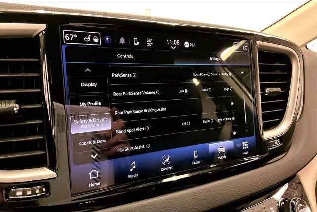 2024 Chrysler Pacifica Touring L Adaptive Cruise-Htd Seats-Remote Start