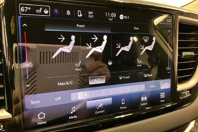 2024 Chrysler Pacifica Touring L Adaptive Cruise-Htd Seats-Remote Start
