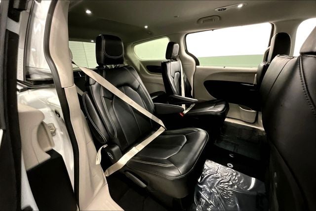 2024 Chrysler Pacifica Touring L Adaptive Cruise - Htd Seats - Remote Start