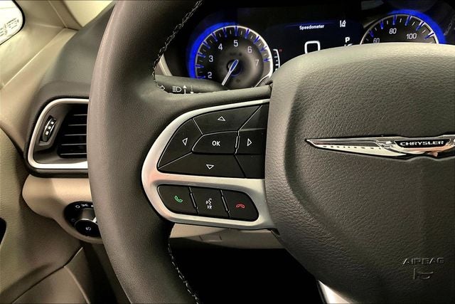 2024 Chrysler Pacifica Touring L Adaptive Cruise - Htd Seats - Remote Start